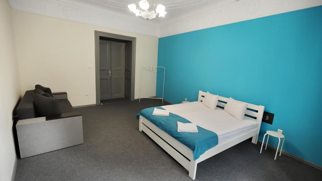 Family Hostel Λβιβ Εξωτερικό φωτογραφία