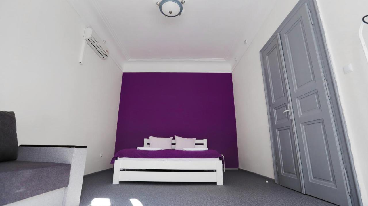 Family Hostel Λβιβ Εξωτερικό φωτογραφία